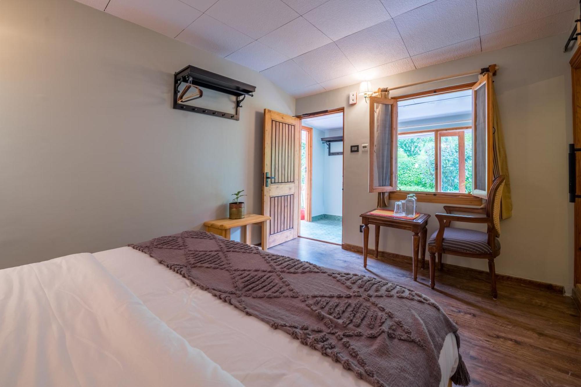 Cedar Hill Lodge - A Boutique Homestay マショブラ エクステリア 写真