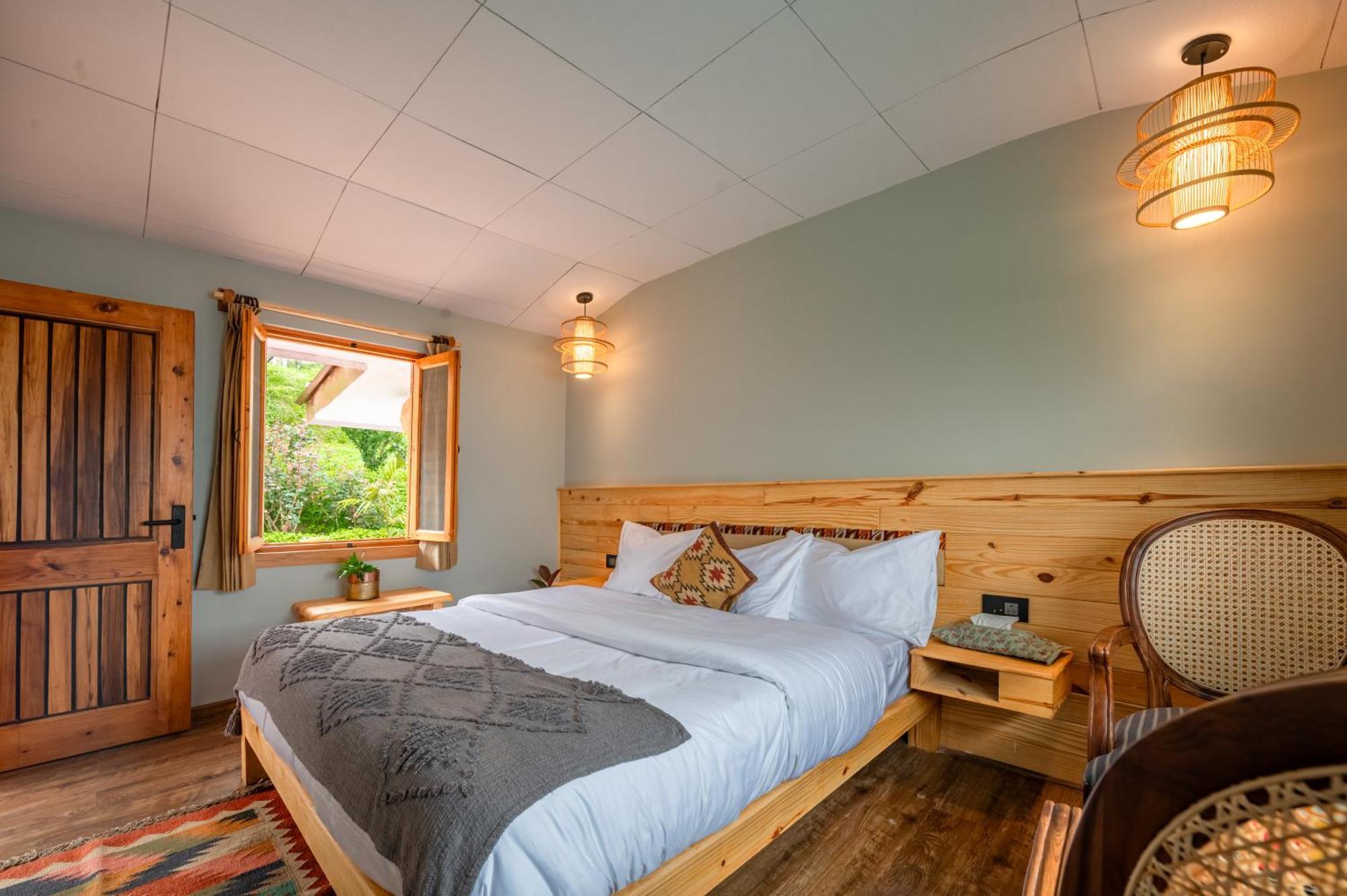 Cedar Hill Lodge - A Boutique Homestay マショブラ エクステリア 写真